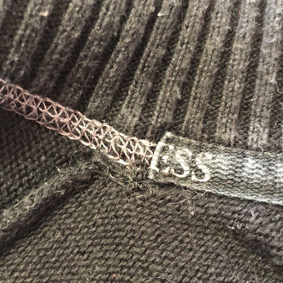 GUESS Grey & Black Long Sleeve Zip Up Striped Knit Cardigan Sweater Size Large - Picture 8 of 13